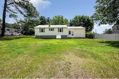 9 Hinckley Rd, Tewksbury, MA 01876 - Photo 16