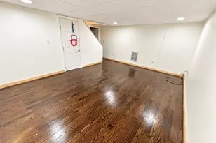 60 Lake St, Winchester, MA 01890 - Photo 20