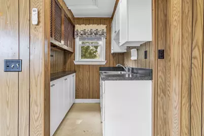 3 Cleveland St, Salem, MA 01970 - Photo 28