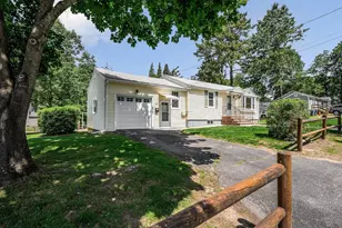 9 Hinckley Rd, Tewksbury, MA 01876 - Photo 2