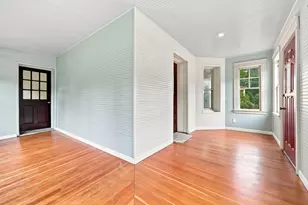 1307 Millbury St, Worcester, MA 01607 - Photo 4