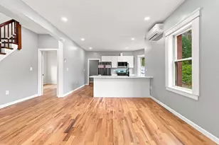 1307 Millbury St, Worcester, MA 01607 - Photo 10