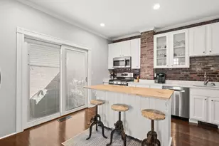 372 Silver St, Boston, MA 02127 - Photo 2