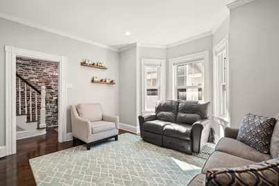 372 Silver St, Boston, MA 02127 - Photo 2