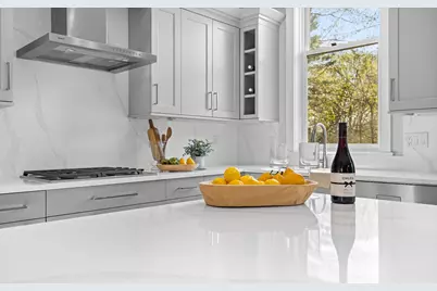27 Lang Street #27, Concord, MA 01742 - Photo 4