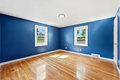 401 Kings Hwy, West Springfield, MA 01089 - Photo 14