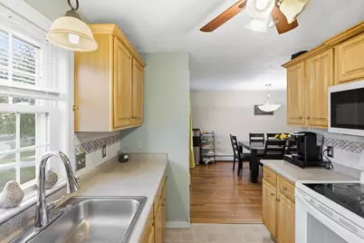 31 Patriot Rd #31, Fitchburg, MA 01420 - Photo 8