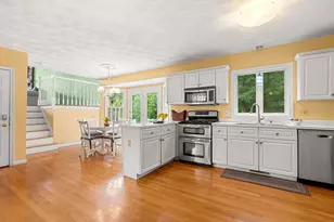 19 Noel Rd, Andover, MA 01810 - Photo 2