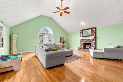 19 Noel Rd, Andover, MA 01810 - Photo 8