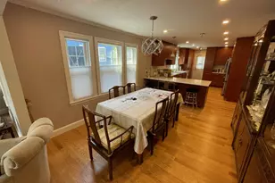 81 Poplar St, Watertown, MA 02472 - Photo 6