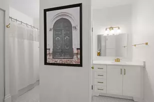 30 Hancock St, Boston, MA 02114 - Photo 18
