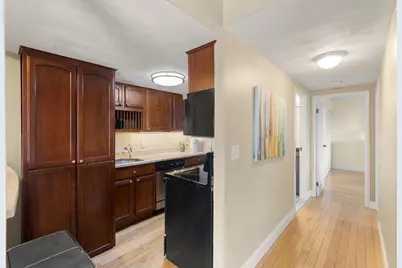 390 Broadway #51, Somerville, MA 02145 - Photo 6