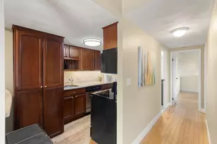 390 Broadway, Somerville, MA 02145 - Photo 6
