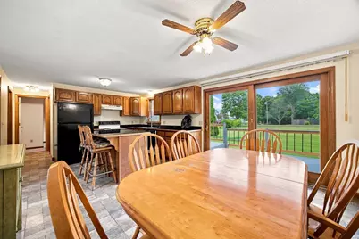 10 Mountianview Street, Wilbraham, MA 01095 - Photo 8