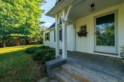39 Southbridge Rd, Dudley, MA 01571 - Photo 2
