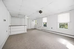 18 Oak St, Plymouth, MA 02360 - Photo 6