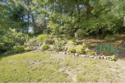 47 Meadowbrook Ln #47, Palmer, MA 01069 - Photo 32