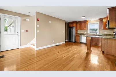 83 Holten St, Danvers, MA 01923 - Photo 20