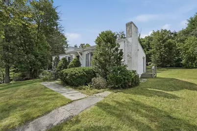 9 Spring Terrace, Shrewsbury, MA 01545 - Photo 2
