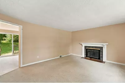 9 Spring Terrace, Shrewsbury, MA 01545 - Photo 4