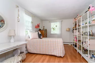 37 Pine St, Natick, MA 01760 - Photo 18