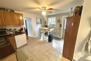 25 Adrian St, Somerville, MA 02143 - Photo 12