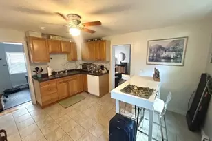 25 Adrian St, Somerville, MA 02143 - Photo 14