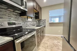 35 McCoba St, Revere, MA 02151 - Photo 4