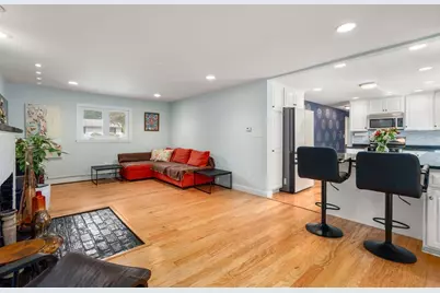 7 Lamphere Cir, Framingham, MA 01701 - Photo 16