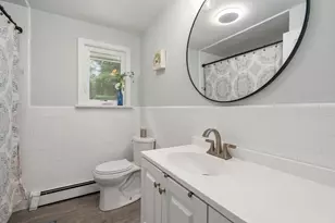 7 Lamphere Cir, Framingham, MA 01701 - Photo 28