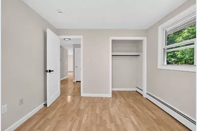17 Grover St, Beverly, MA 01915 - Photo 14