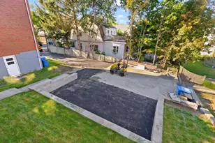 709 Belmont St, Belmont, MA 02478 - Photo 38