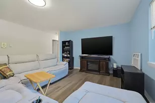 22 Dailey St, Attleboro, MA 02703 - Photo 14