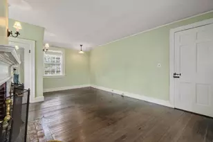 60 Wellesley St, Weston, MA 02493 - Photo 26
