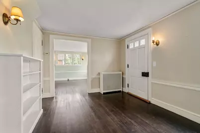 60 Wellesley Street, Weston, MA 02493 - Photo 10