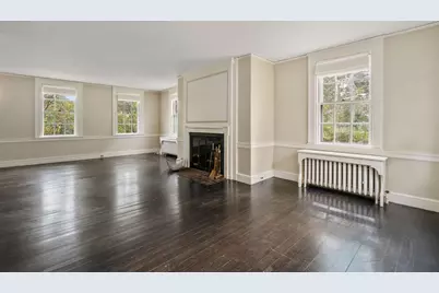 60 Wellesley Street, Weston, MA 02493 - Photo 8