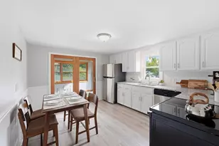 73 Edmund St, East Longmeadow, MA 01028 - Photo 12