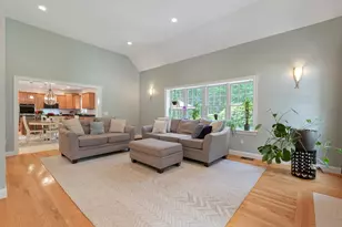 8 Wildewood Dr, Paxton, MA 01612 - Photo 16
