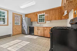 5 Robert Sproul Rd, Medfield, MA 02052 - Photo 6