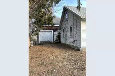 87 High St, Freetown, MA 02702 - Photo 2