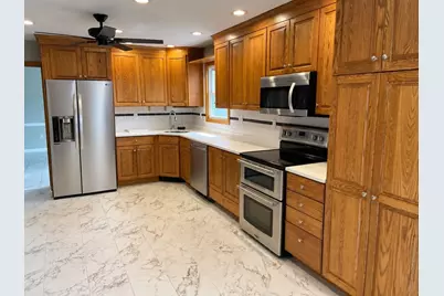 27 Fenwick, Revere, MA 02151 - Photo 14