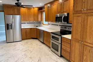 27 Fenwick, Revere, MA 02151 - Photo 14