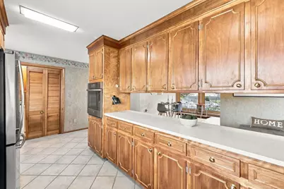 29 Lake Shore Drive, Wales, MA 01081 - Photo 10