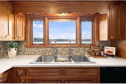 29 Lake Shore Drive, Wales, MA 01081 - Photo 8