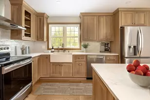 10 Knollwood Dr, Mattapoisett, MA 02739 - Photo 10