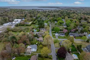 10 Knollwood Dr, Mattapoisett, MA 02739 - Photo 34