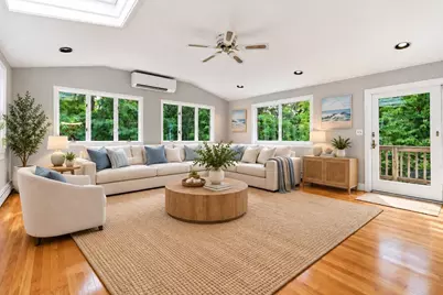 70 Century Road, Weymouth, MA 02190 - Photo 6