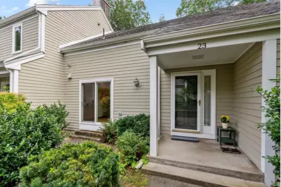 23 Fifer Ln #23, Lexington, MA 02420 - Photo 2