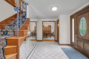 6 Murphy Cir, Framingham, MA 01701 - Photo 2