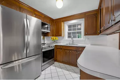 6 Murphy Circle, Framingham, MA 01701 - Photo 8